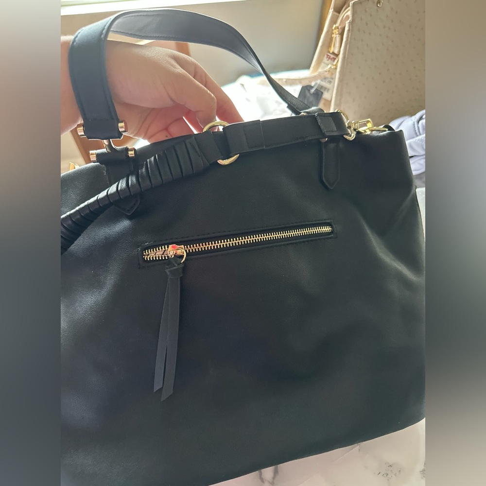 International Concepts Purse